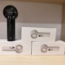 Xiaomi Aisolove F04 5000mAh Portable Mini Fan Xiaomi Aisolove F04 5000mAh Portable Mini Fan